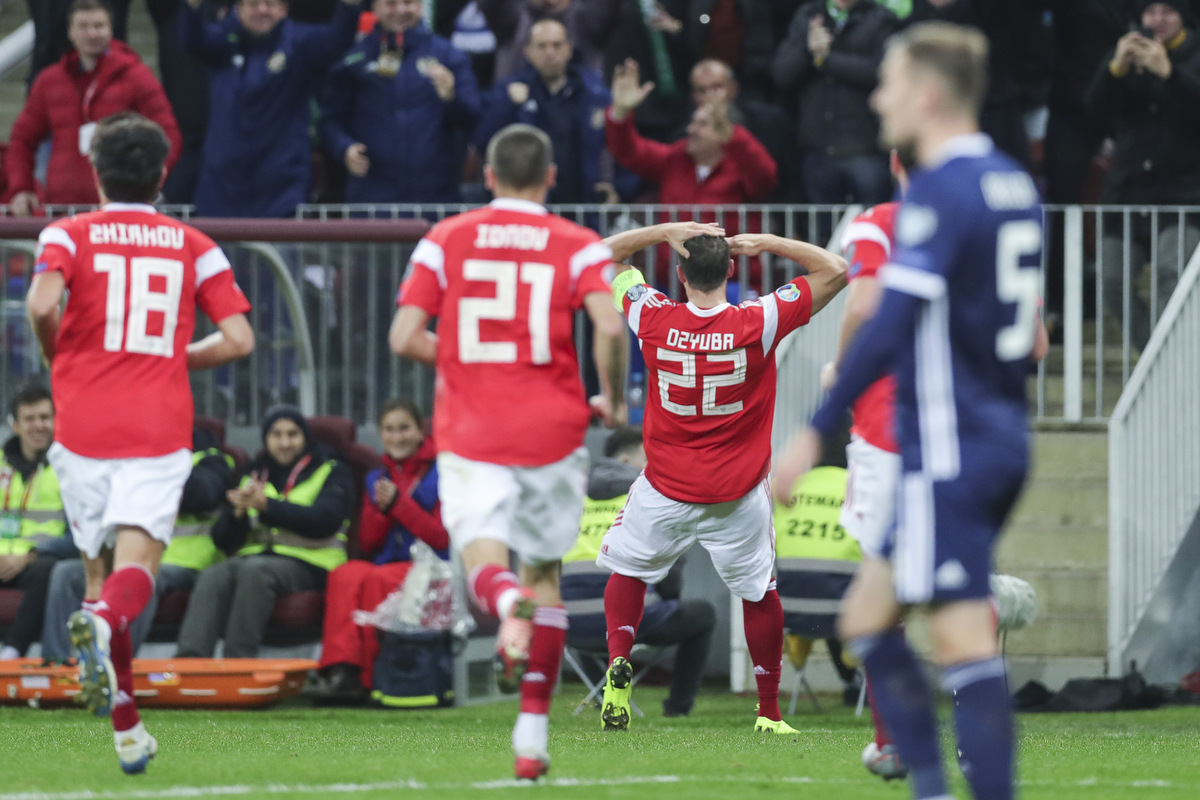 Сборная России обыграла Шотландию и почти отобралась на Евро-2020