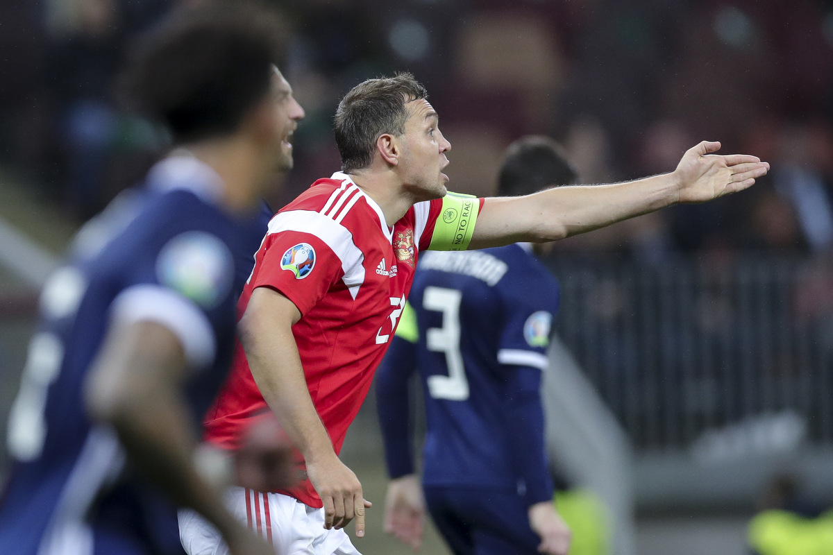 Сборная России обыграла Шотландию и почти отобралась на Евро-2020