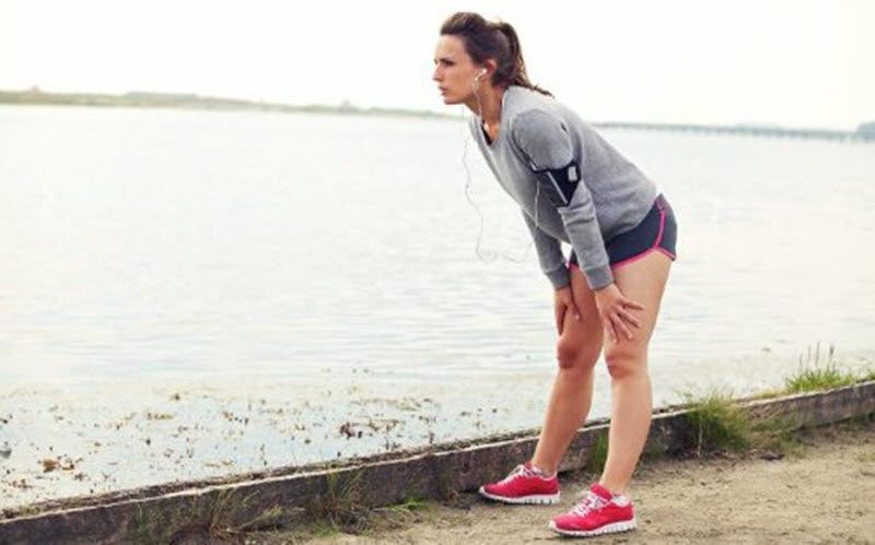 Почему возникает боль в боку во время бега Почему возникает боль в боку во время бега