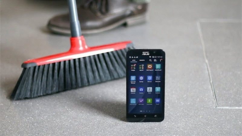 Приложения, которые можно смело удалить со своего смартфона Приложения, которые можно смело удалить со своего смартфона