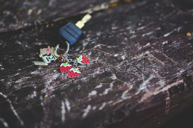 В ГИБДД планируют выдавать водительские права несовершеннолетним