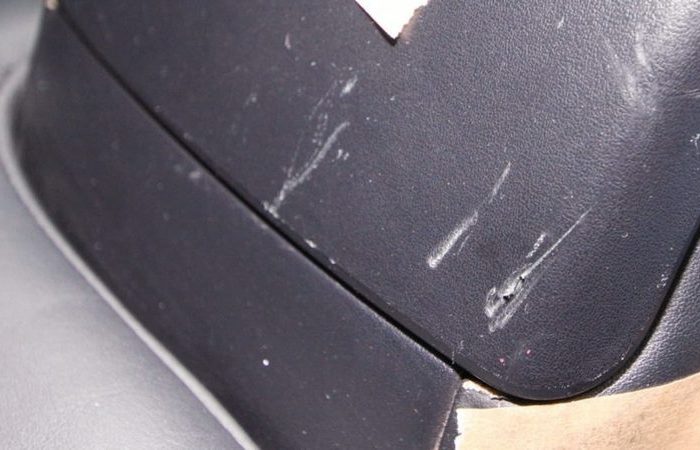 Простые способы убрать царапины на пластике в салоне автомобиля