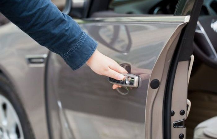 Как решить проблему хлопающих дверей автомобиля