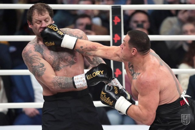 Александр Емельяненко VS Михаил Кокляев