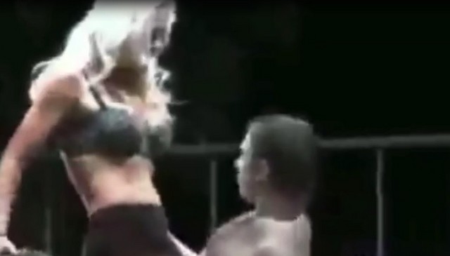 Необычная шведская опера с имитацией полового акта