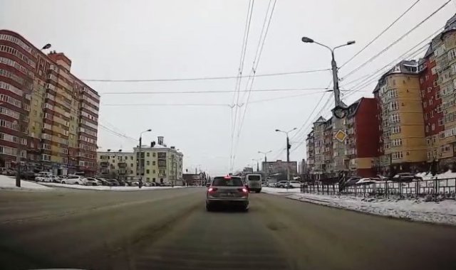 Еще один любитель не смотреть по зеркалам