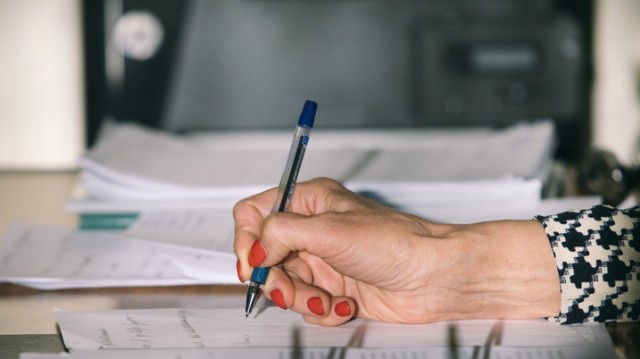 В Прикамье придумали, как лишить учителей доплаты, которую пообещал Путин