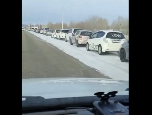 В Хабаровске начался бензиновый дефицит