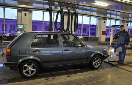 Отмена обязательного техосмотра: 100 миллиардов на дороге не валяются