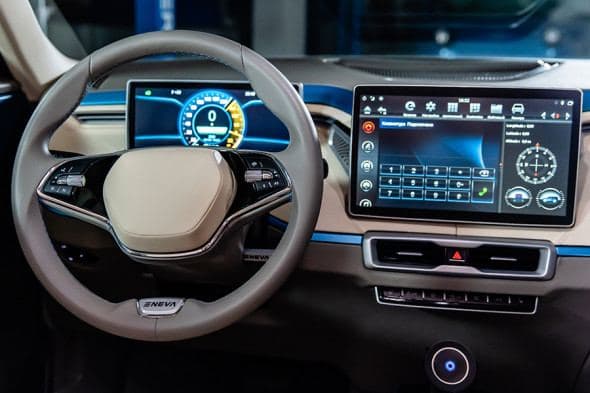 Российский оборонный концерн показал первые фото своего электромобиля E-NEVA