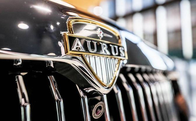 "Ни одного отечественного комплектующего!". Aurus Komendant для Путина. Очередной проект с судьбой, как у Sukhoi Superjet 100