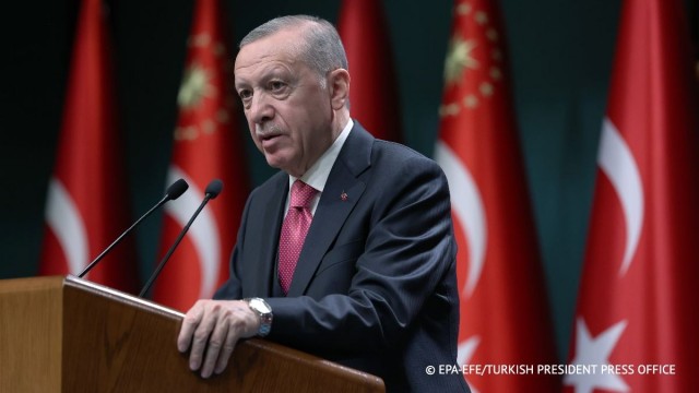 Не менее 48 тыс. человек погибли из-за произошедших в феврале землетрясений в Турции