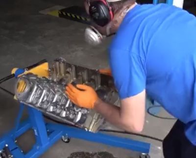 Сборка двигателя BMW V8