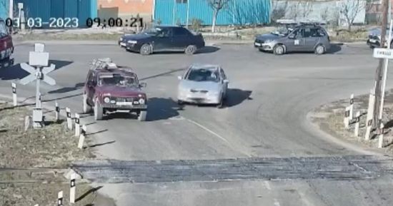 Успел только один