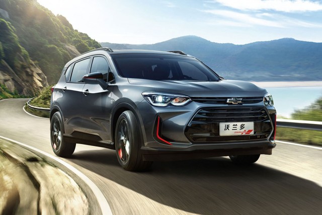 В России начали продавать Chevrolet Orlando 2023