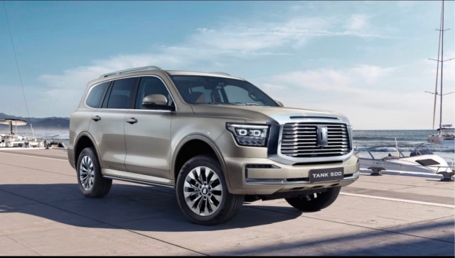 Первые покупатели внедорожника Tank 500