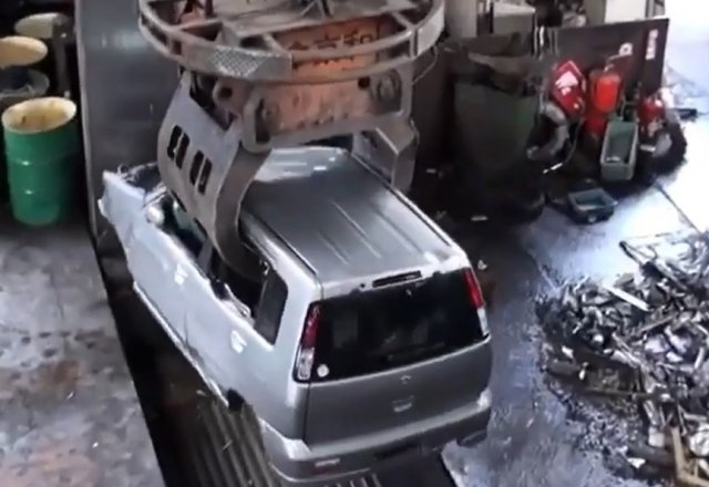 Как утилизируют автомобили