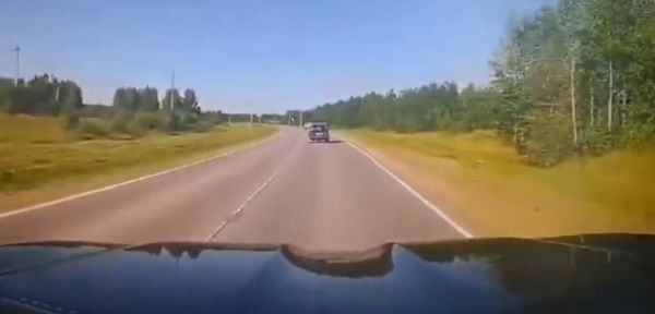 Вот так едешь, никого не трогаешь…