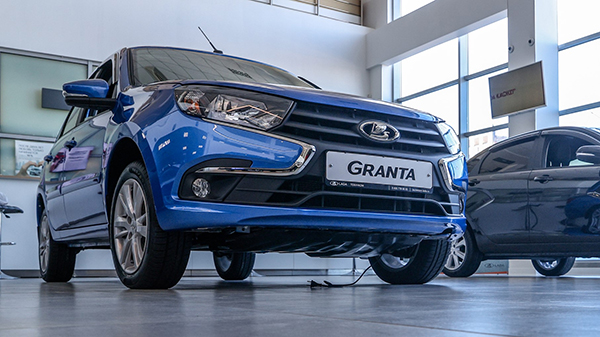 ТОП-5 самых дешевых автомобилей в России на начало июля 2023 года