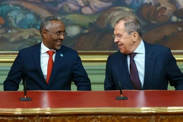 Россия спишет часть долгов Сомали