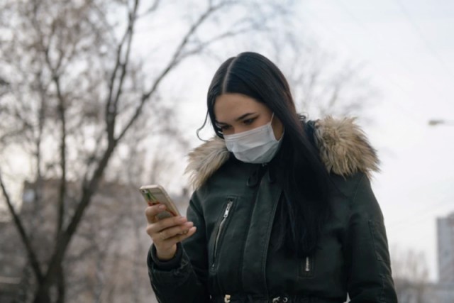 Минцифры обяжет операторов связи передавать Роскомнадзору имена абонентов