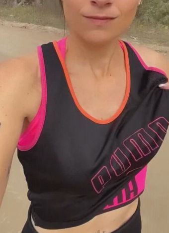 На пробежке⁠⁠