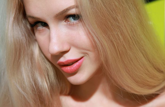 Девушка дня