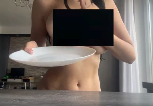 Ваш ужин, сэр)