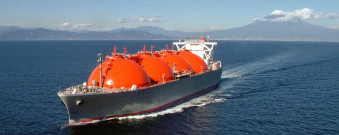 "Газпром" предупредил о риске дефицита газа в России из-за бесконтрольного экспорта СПГ