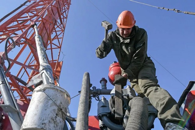 В России появился новый дефицит - вахтовики, причем разных профессий