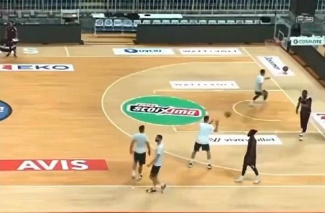 Никогда такого не было и вот опять