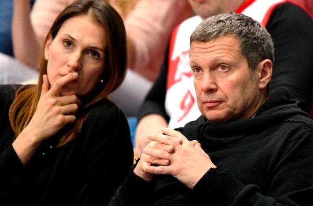 «Даже Оруэлла бы уже стошнило»