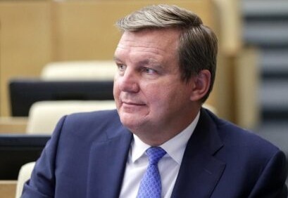 Депутат Госдумы призывает изменить законодательство, чтобы предотвратить вторжение рептоидов в Россию и остановить сексуальные отношения российских женщин с иностранцами