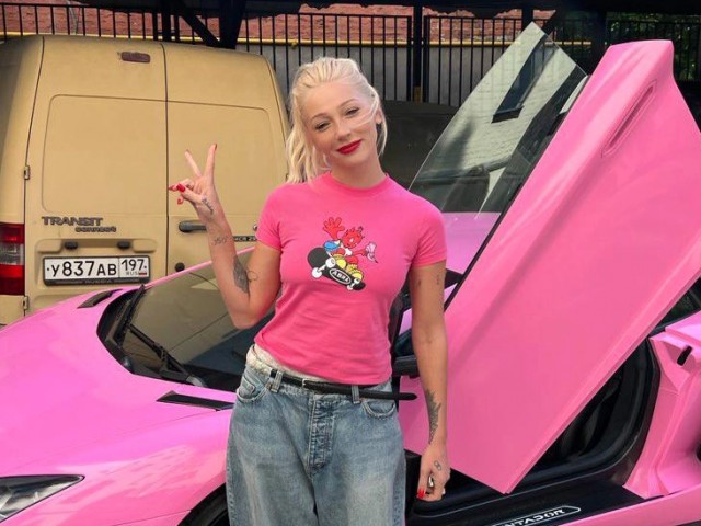 Анастасия Ивлеева стала объектом выездной проверки со стороны налоговой службы. В случае обнаружения нарушений ей может грозить до 5 лет