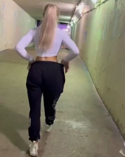 Чётко предъявила на районе⁠⁠