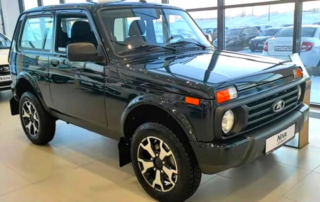 Были названия автомобили, которые россияне чаще всего приобретали в кредит. Новые модели Lada и подержанные Kia оказались в начале списка