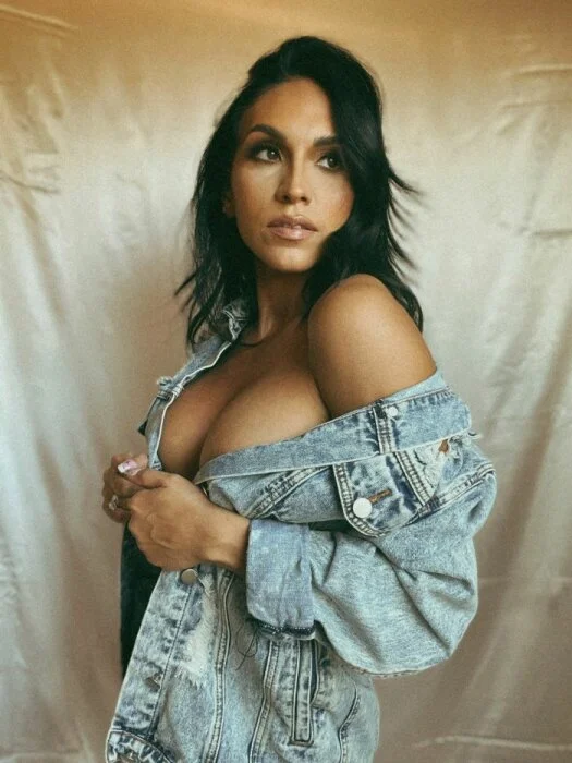 Девчата для тонуса