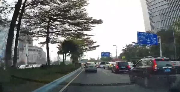 Произошел конфликт