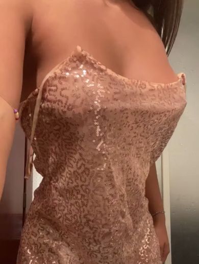 Красивое платье