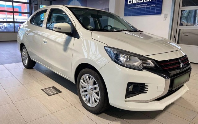 В Россию привезут бюджетный седан Mitsubishi Attrage (размером с Lada Granta) мощностью 80 л.с. и ценой менее 2 млн.рублей