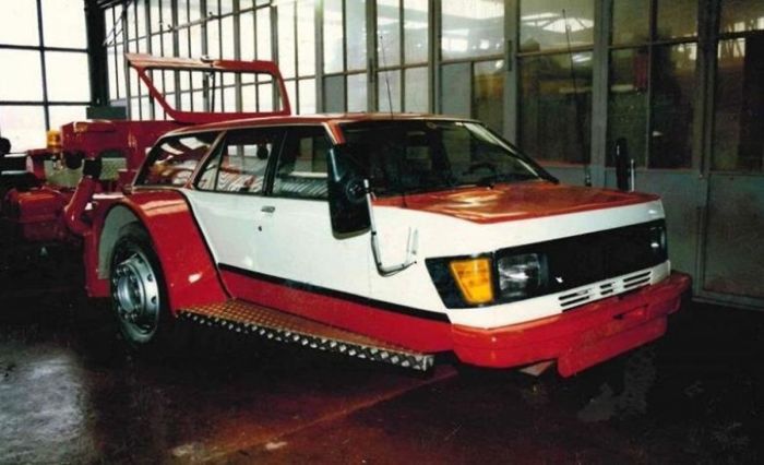 Грузовик-легковушка Schnibbelmobi