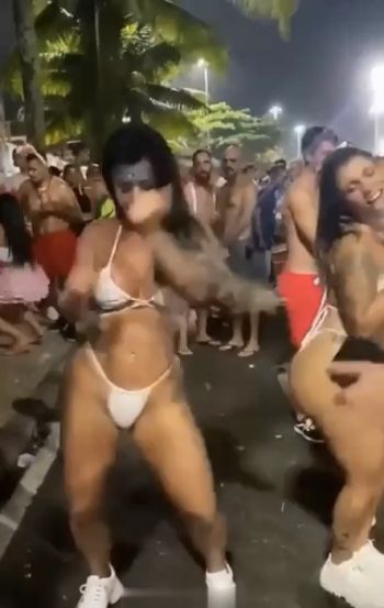 За кулисами карнавала