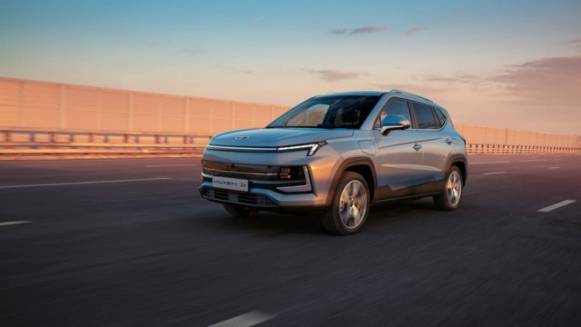 Доверять ли? По словам генерального директора “Росатома”, к 2030 году 40-45% автомобилей в России и мире будут работать на электричестве