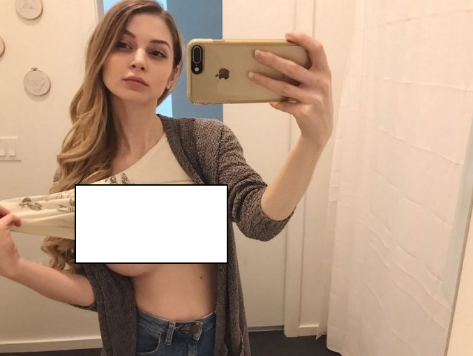 Селфи голых девушек на домашних фото