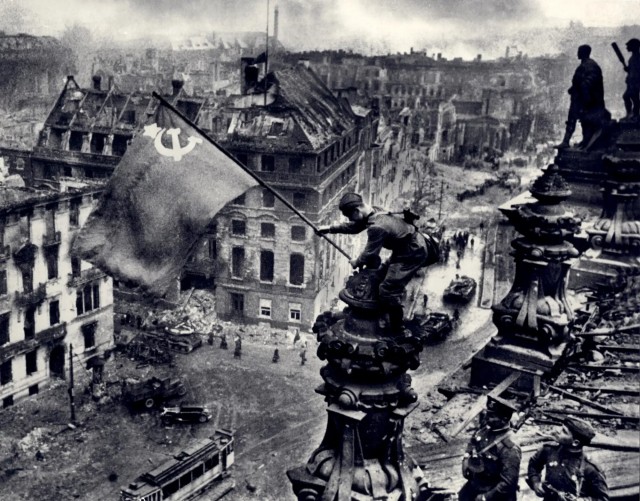 С Днём Победы!