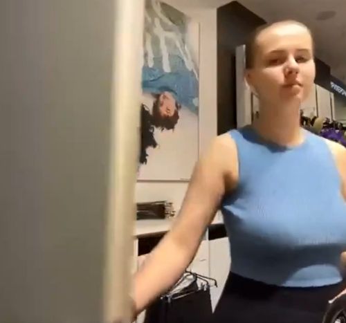 Между делом на работе