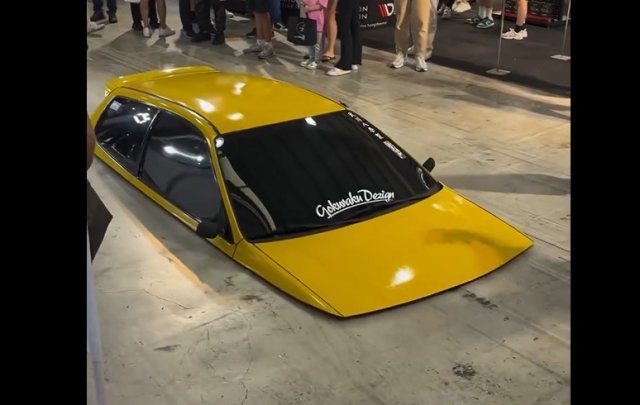 “Приора” с необычно низкой подвеской