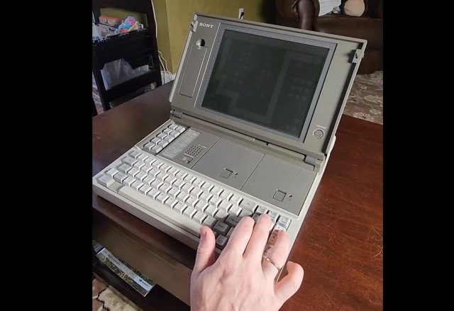 Приветствие из прошлого: SONY SMC-210DL6 M35, 1986 & Digger