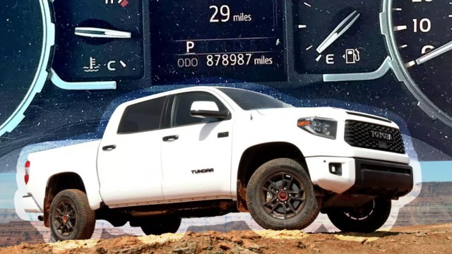Toyota Tundra проехала 1,4 миллиона километров за 6 лет, единственный крупный ремонт потребовался на пробеге 800 тыс. км