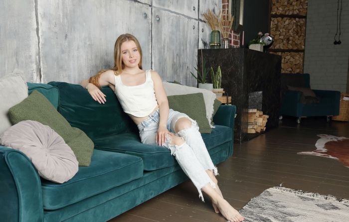 Девушка дня